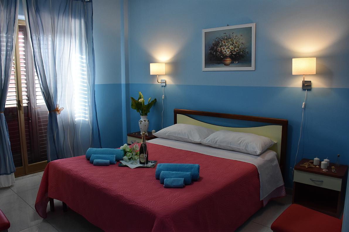 B&B La Casa Di Luigi Giardini Naxos Exterior photo