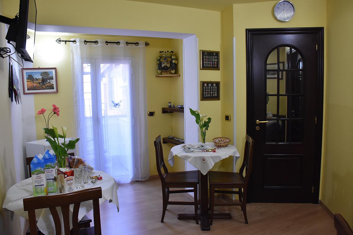 B&B La Casa Di Luigi Giardini Naxos Exterior photo